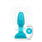 B-vibe rimming petite